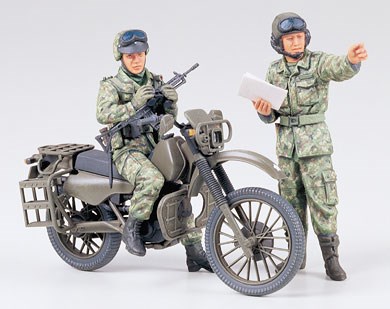 Japan Ground Self Defense Force Motorcycle Reconnaissance Set 1/35