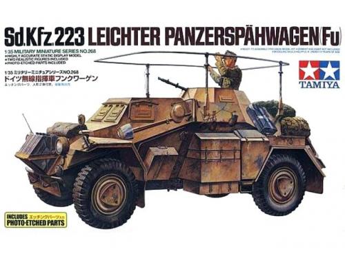 Sd.Kfz.223 w/Photo Etched Part 1/35