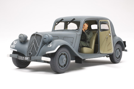Citroen Traction 11CV 1/35