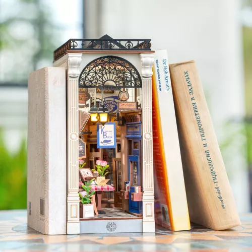 Book Nook: Arcade Dating