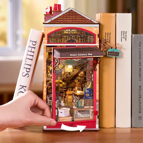 Book Nook: Wisdom Stationery Shop