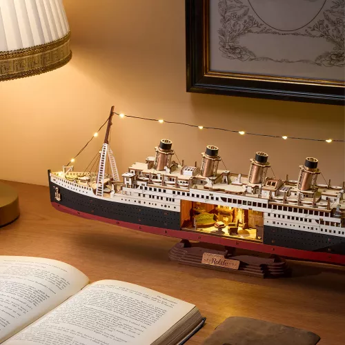 Rolife: 1912 · Eternal Atlantic Voyager