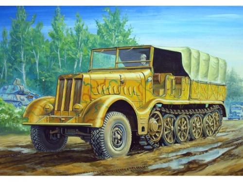 Famo Sd.Kfz.9/18 Ton Half Track 1/72