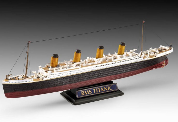 Hunter W70047 1/700 Wood deck R.M.S Titanic for Revell 2020 new 