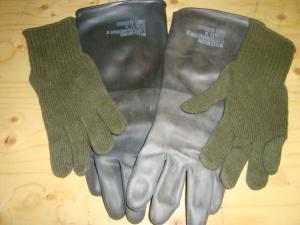 Gummihandskar  med innervante stl  L