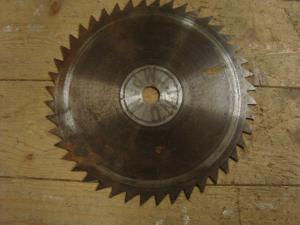 Nyslipade och nyskränkta sågklingor med 20 mm centrum hål