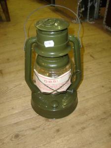 Större tältlykta ny.