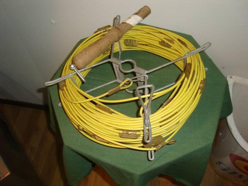 Plastad vajer i vinda