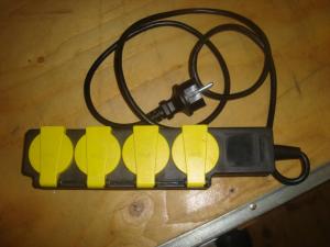 Skarvuttag IP44 max 3500 W