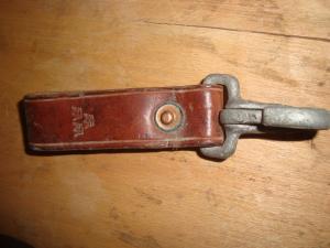 Verktygshållare!  Äldre i läder