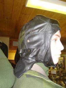 Motorhuva i skinn!!