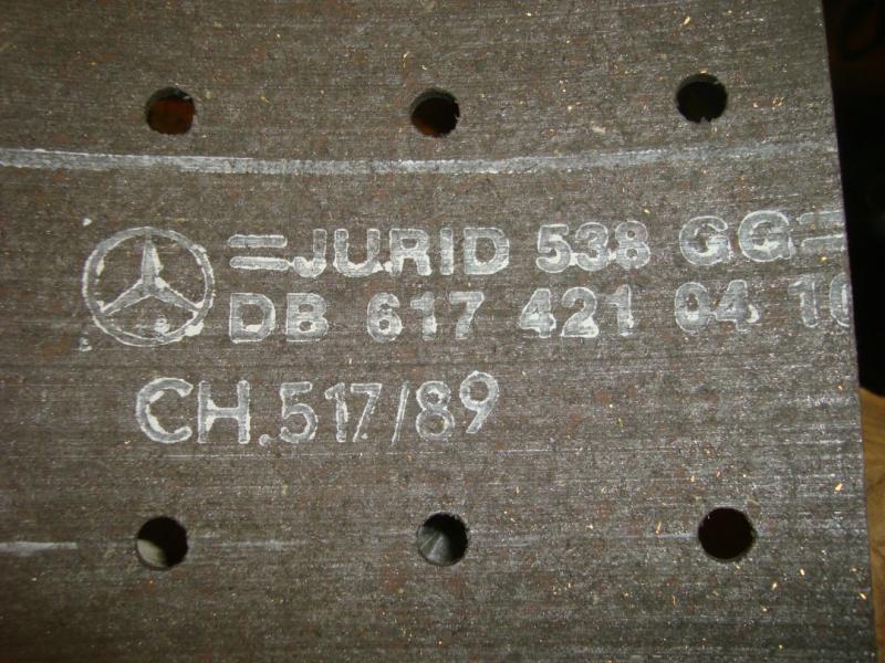 Mercedes reservdelar  Sats med 8st bromsband inkl nitar. mb nr 6174211610