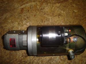 Nödstyrningssats komplett med pump 24 volt 