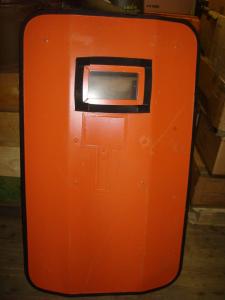 Splittersköld . Amröj!