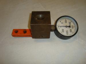 Manometer med kopplingsblock 600bar