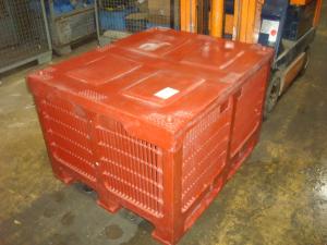 Stapelbara plast pallar !  Lämpliga för tex potatis förvaring