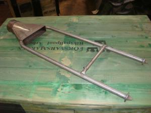 Tillbehör till 12/20 man /tält Hållare för rostfri kamin!