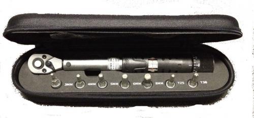 BBB Momentnyckel set