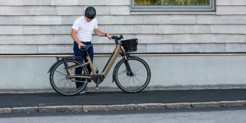 Cykla på trottoaren! Är det tillåtet?
