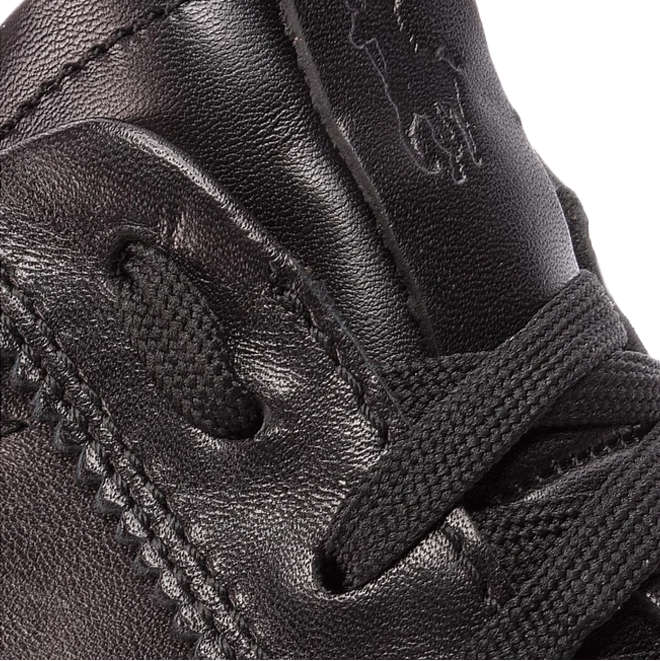 Lux athletic shoe