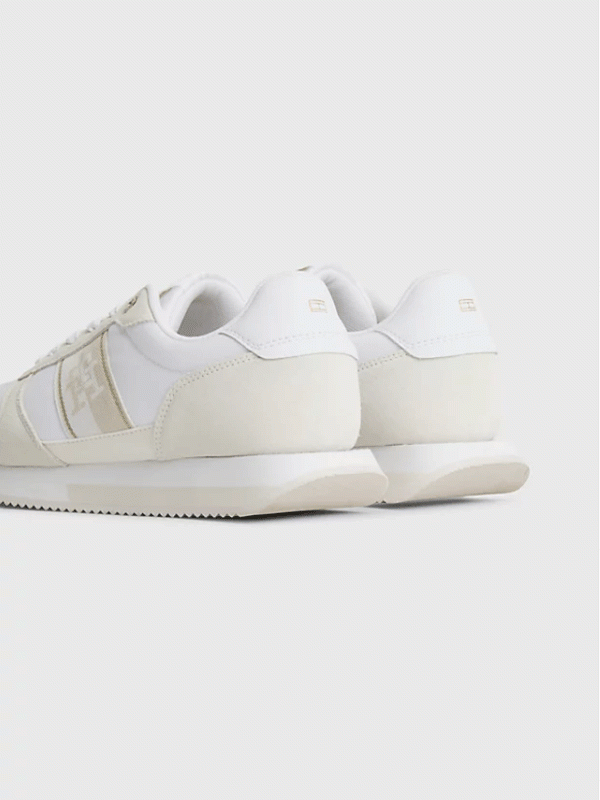 RUNNER WITH TH WEBBING