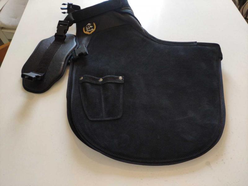 EL GRAN CABALLO Hovslagarförkläde helt i skinn