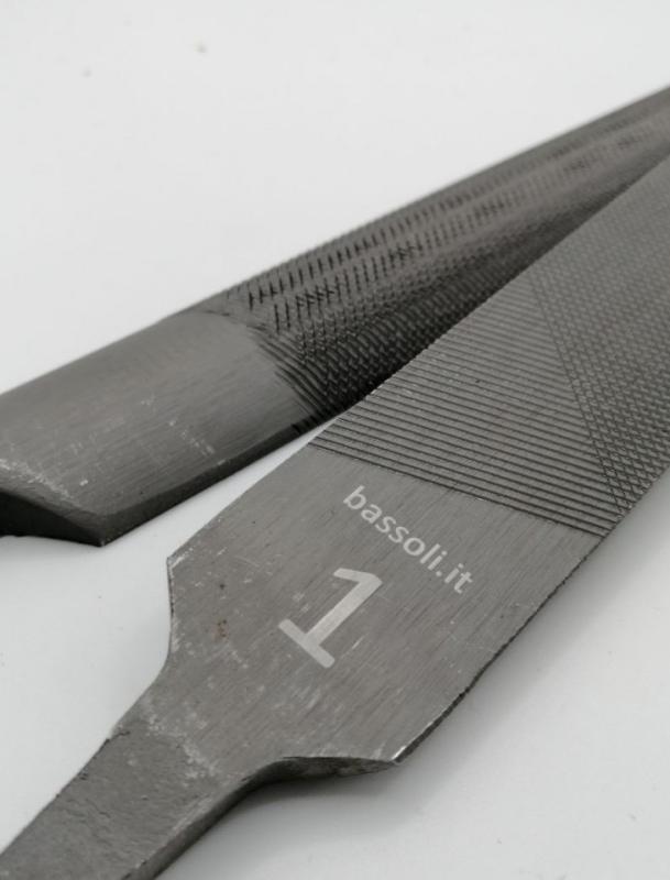 Fil Halvrund Bassoli