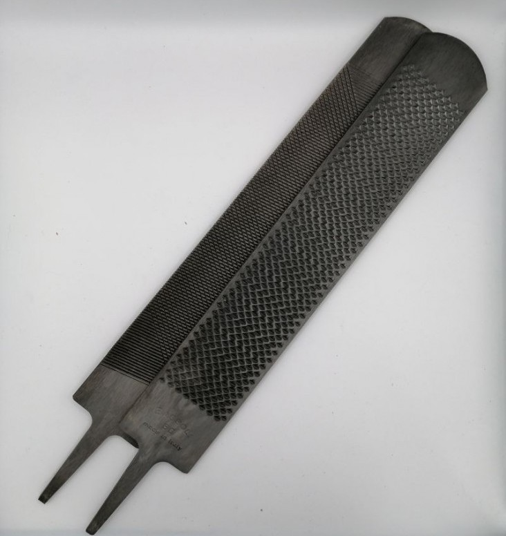 Rasp Bassoli Wide 14"