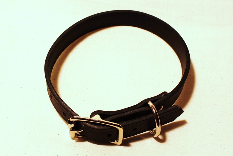 Halsband 65cm svart läder, Alac