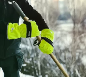 1055, Fodrade arbetshandskar