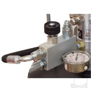 RAASM Tryckluftsdriven pump för centralsmörjningssystem för 16-25kg hink