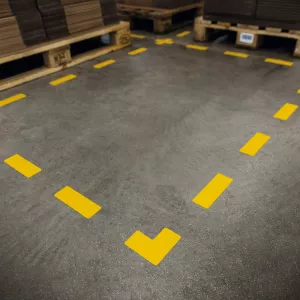 Golvmarkering "L-form"