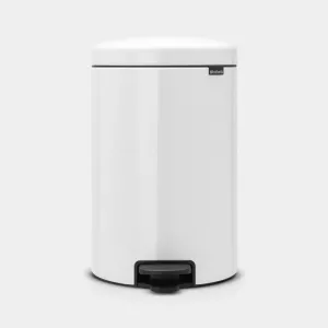 Brabantia NewIcon pedalhink 20L rostfri – stilren soptunna i rostfritt stål med mjukstängande lock och hygienisk pedalöppning