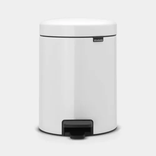 Brabantia NewIcon pedalhink 5 liter vit – sopbehållare för hygienisk avfallshantering med pedalöppning, mjukstängande lock och slitstark design, för badrum, toalett och hushåll
