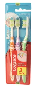 Colgate Extra Clean tandborstar 3-pack – effektiv rengöring med rundade borsttoppar