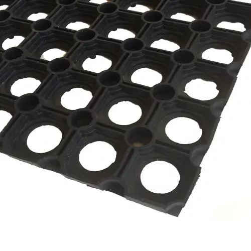 Ergoring gummimatta 23 mm 60x80 cm – slitstark matta med god dränering och halkskydd för krävande arbetsmiljöer