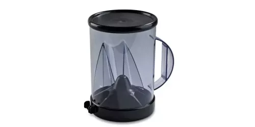 Kaffedoserare i plast för exakt dosering av kaffe med tydlig måttskala, ergonomiskt grepp och lätt rengöring, perfekt för bryggkaffe och professionell användning i kök och café