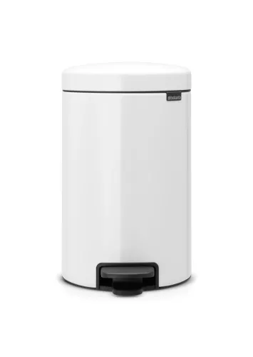 Brabantia NewIcon pedalhink 12L vit – elegant och hygienisk avfallshink med mjukstängande lock, luktförsegling och halkfri botten, perfekt för kök, badrum eller kontorsmiljöer