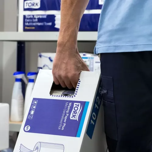 Tork Basic papper 1-lag vit 120 m Universal M1 – praktiskt och prisvärt torkpapper för rengöring och avtorkning