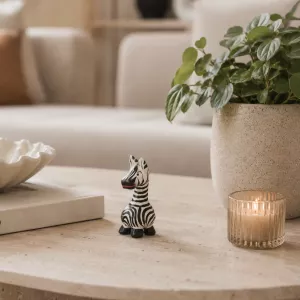 Liten Sebrafigur i Tre