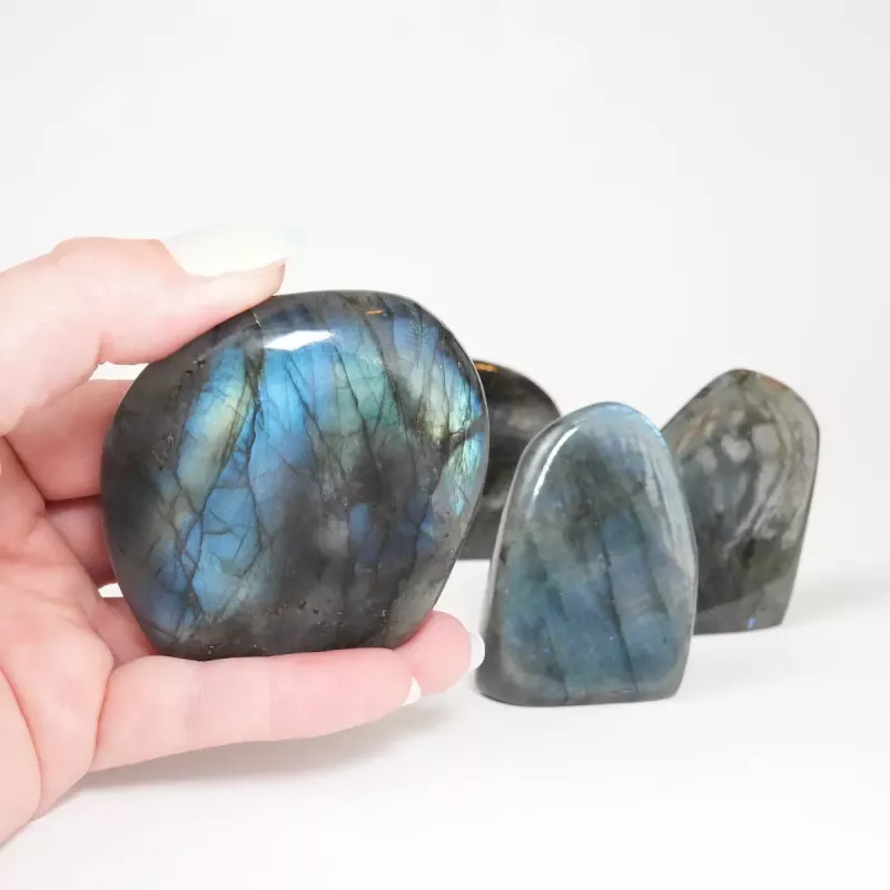 Krystall Polert Labradorit