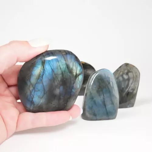 Kristall Polerad Labradorit