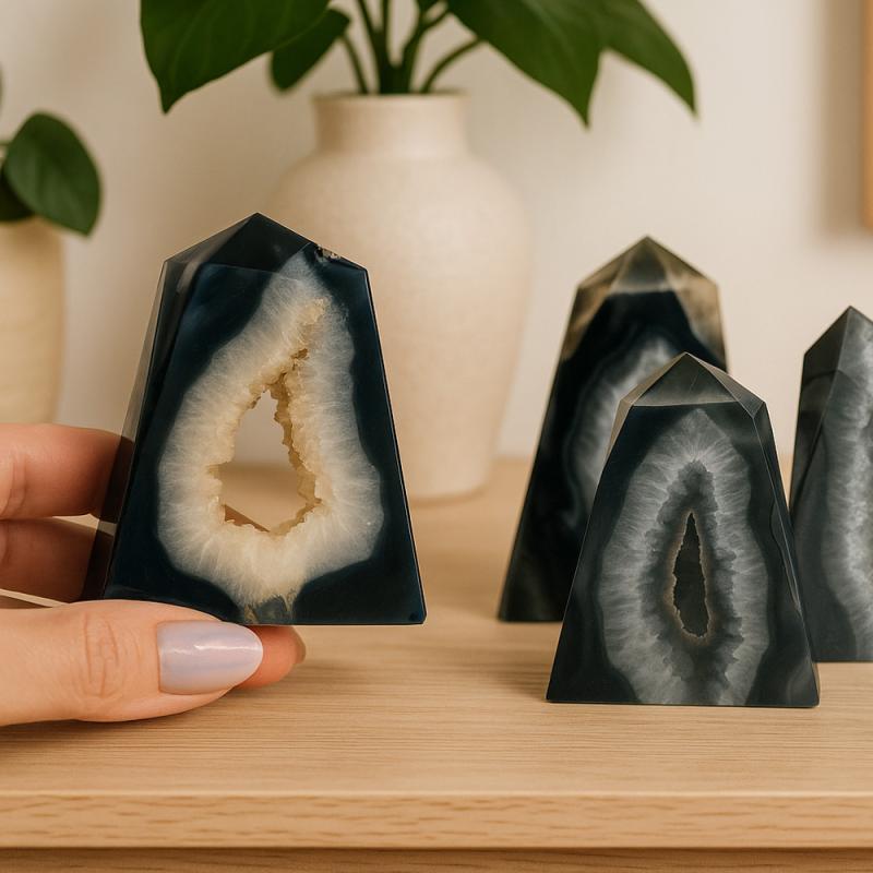 Kristall Svart Agat Torn