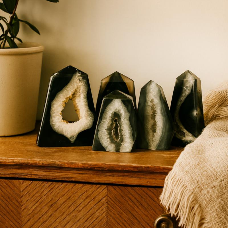 Kristall Svart Agat Torn