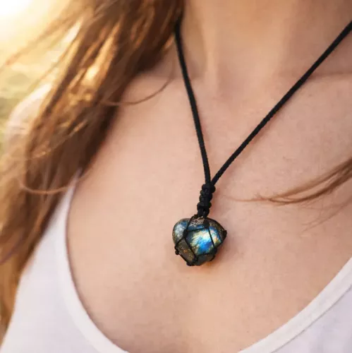 Kristall Halsband Labradorit Hjärta