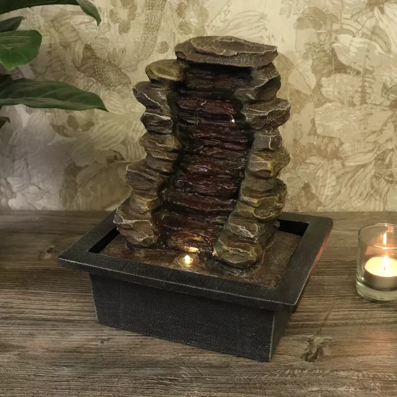 Fontene Foss LED Belysning