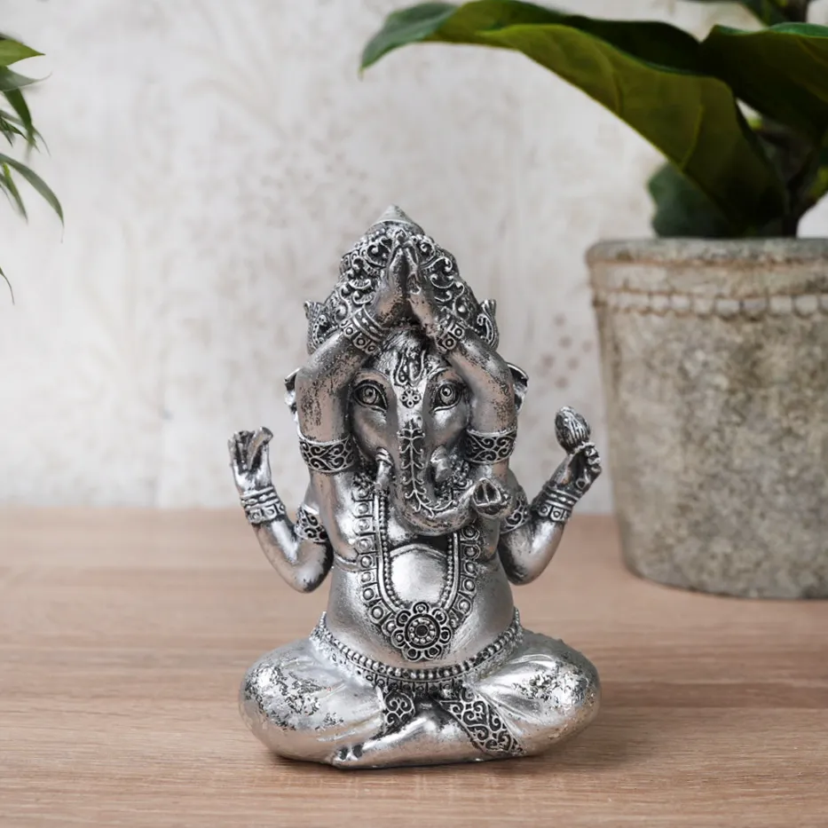Ganesha Staty Sittande