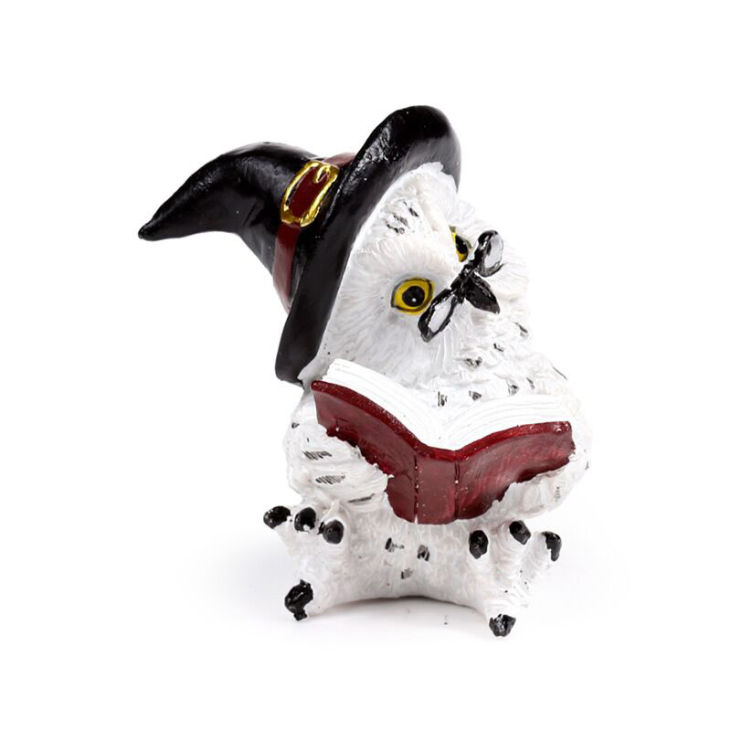 Uggla Läser Trollformelbok