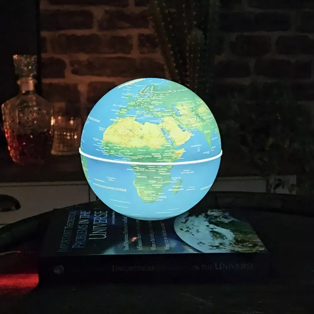 Svevende Globus LED