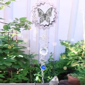 Vindspill Cosmo Spinner Sommerfugl